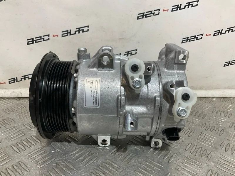Компрессор кондиционера Toyota Camry 8831006240 V40 2.4
