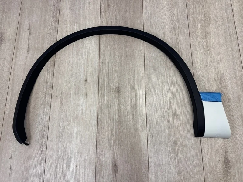 Накладка колесной арки VW Touareg FL -Line 2014-2018 7P