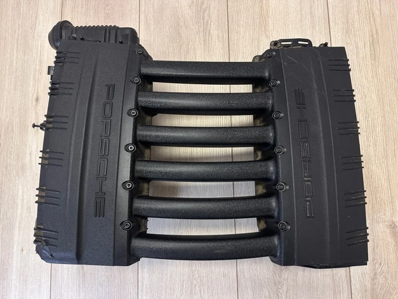 Впускной коллектор Porsche Cayenne 2011 958 (92A)