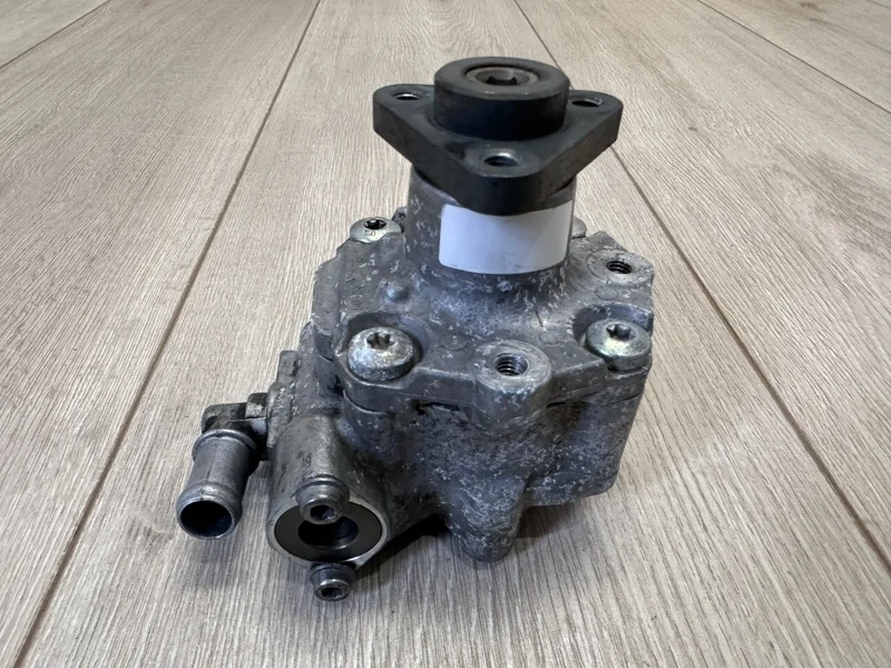 Насос гур VW Touareg 2 2010-2018 7P