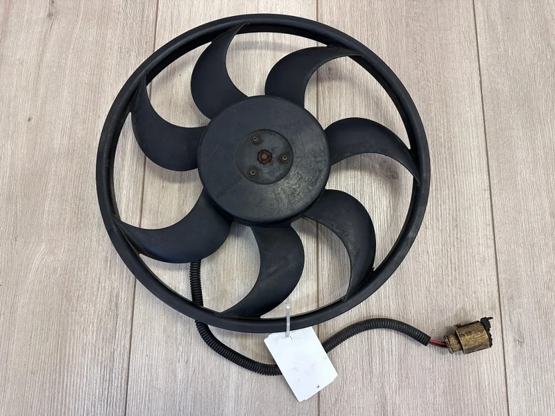 Вентилятор радиатора VW Transporter T5 2003-2010 7H