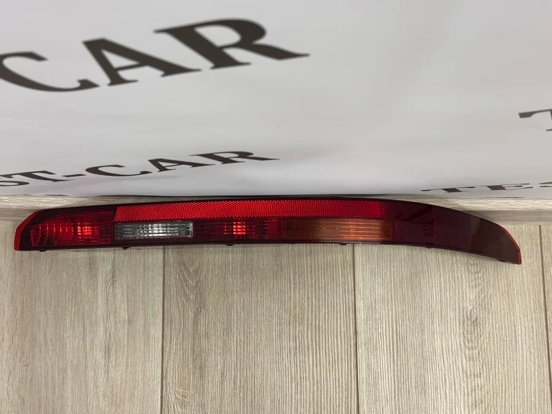 Фонарь бампера Audi Q7 2015- 4M