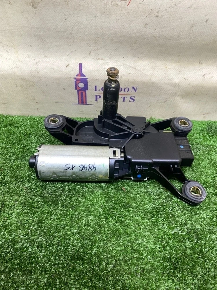 Моторчик стеклоочистителя BMW X5 E53