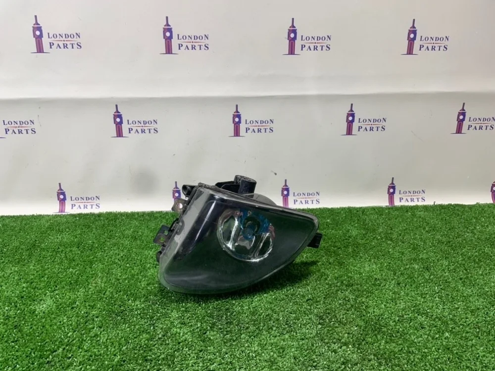 Фара противотуманная BMW F10