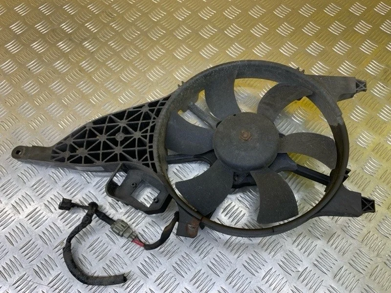 Вентилятор радиатора Nissan Pathfinder (R51M) 2004-2013 2010 92120EB400 2.5 D YD25DDTI
