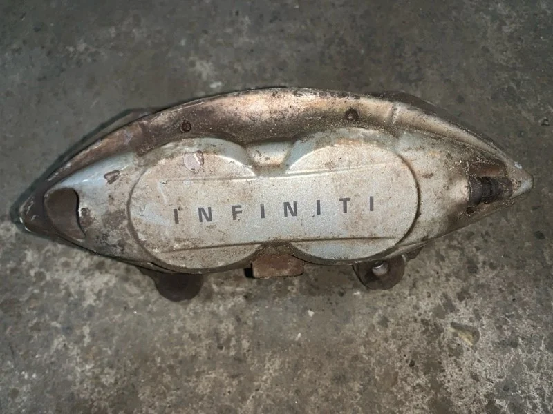 Суппорт передний левый Infiniti Fx 30D ( 2002-2013) 2010 41011JL02A 3.0 D V9X