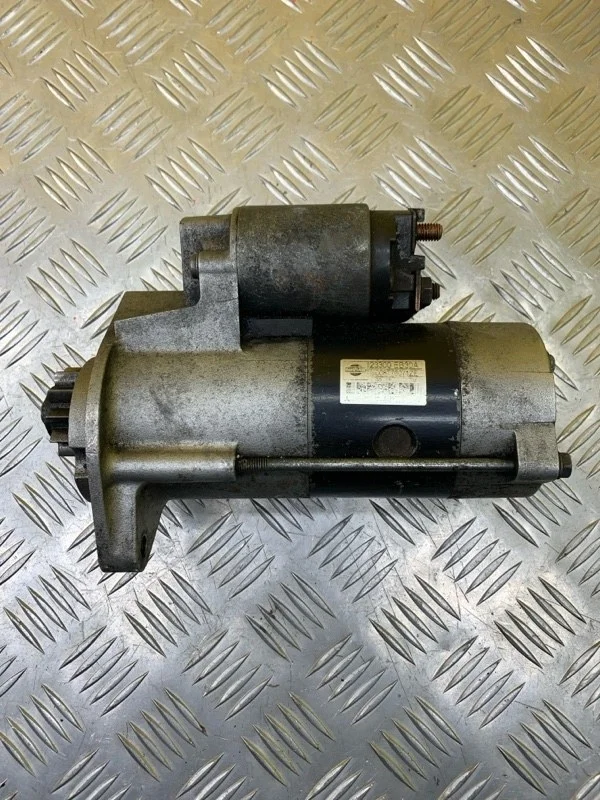Стартер Nissan Navara (D40) 2004-2015 2007 23300EB30A