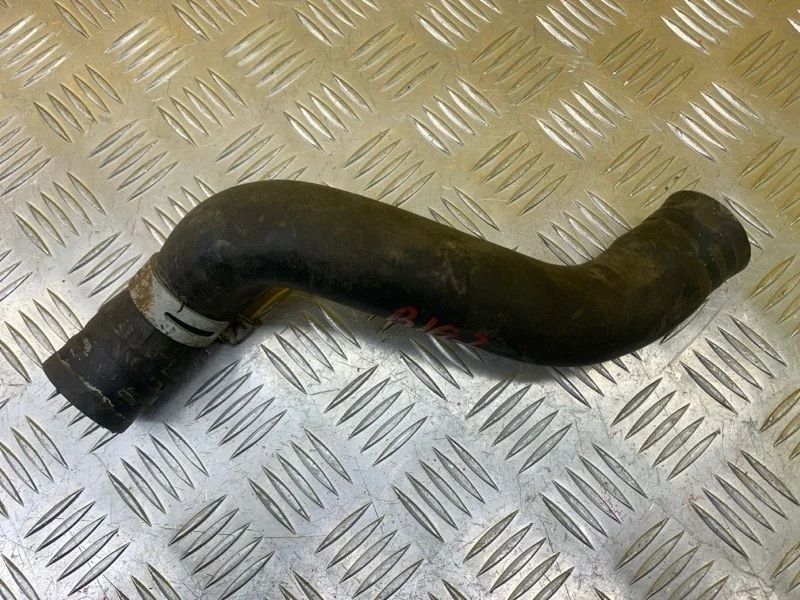 Патрубок системы охлаждения Nissan Navara (D40) 2004-2015 2008 215013X00A ПИКАП 2.5 D YD25DDTI