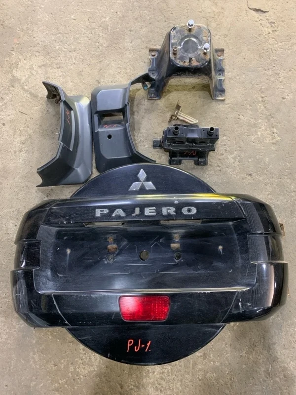 Крепление запаски Mitsubishi Pajero Iv (2006-2019) 2007 6430A082XA ВНЕДОРОЖНИК 3.8 I