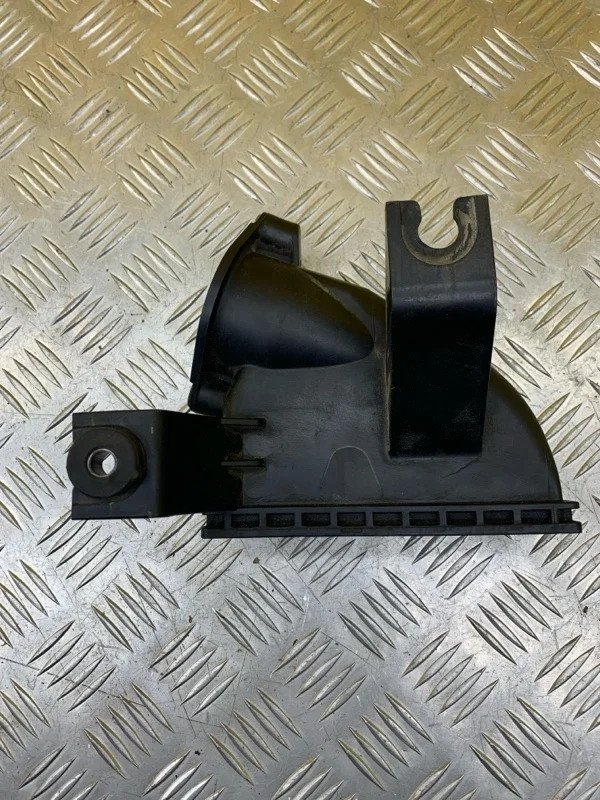 Патрубок интеркулера Mitsubishi L200 (2015-2022) 2017 1530A161 ПИКАП 2.4 D 4N15