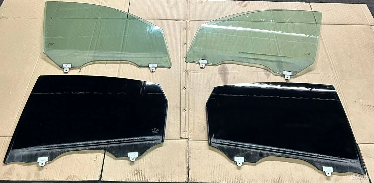 Стекло двери двойное Инфинити FX37 S51 QX70