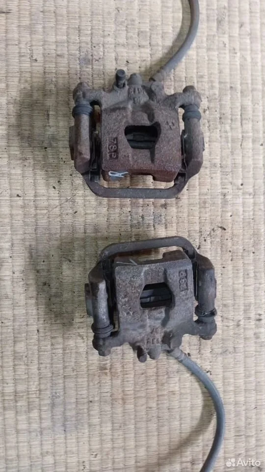 Суппорт задний Ниссан Теана J31