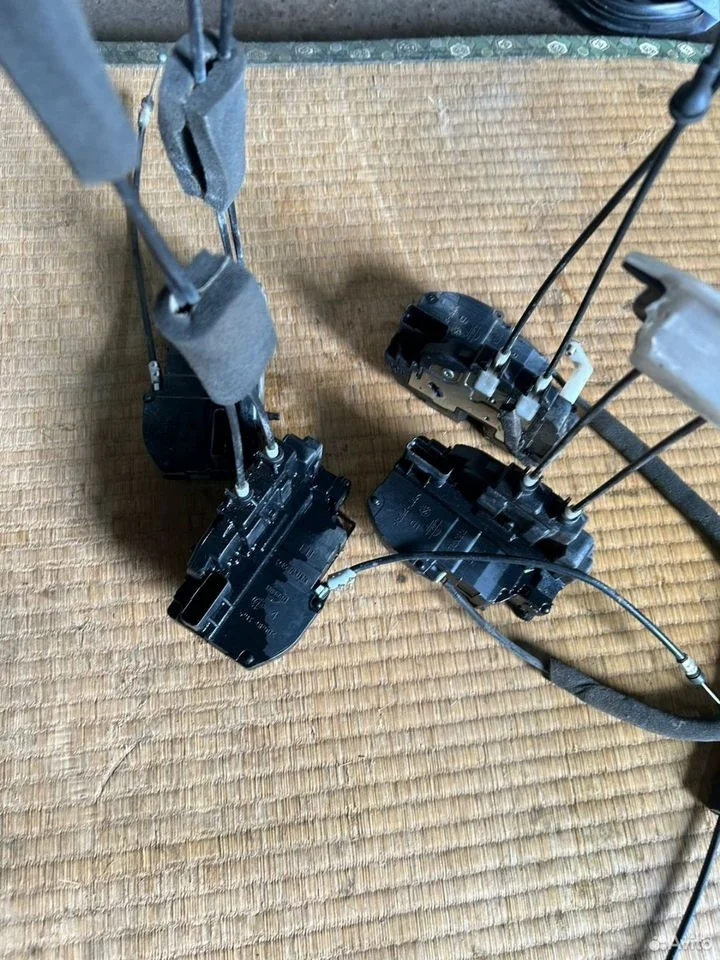 Замок двери ниссан теана j31