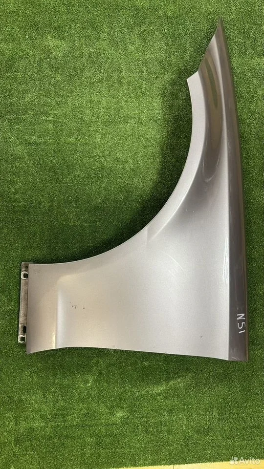 Крыло левое переднее mercedes cls c218