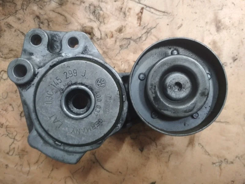 Натяжитель Volkswagen Golf 5