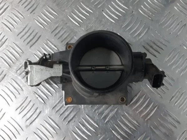 Дроссельная заслонка Mazda 6