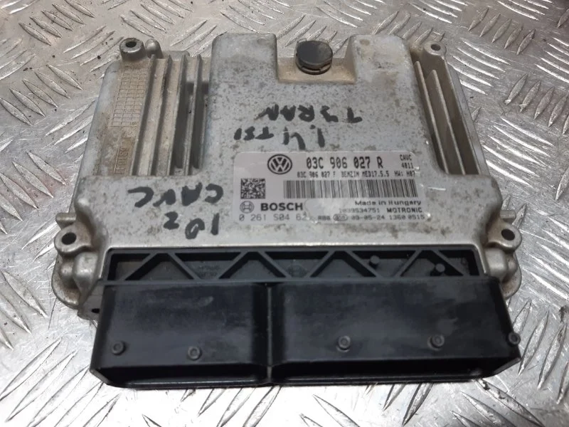 Эбу Volkswagen Touran