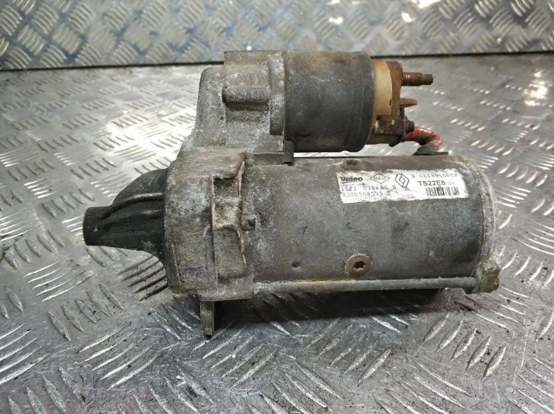 Стартер Renault Trafic