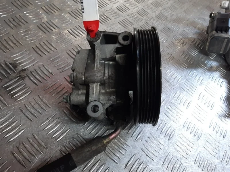 Гидроусилитель (гур) Mercedes W203