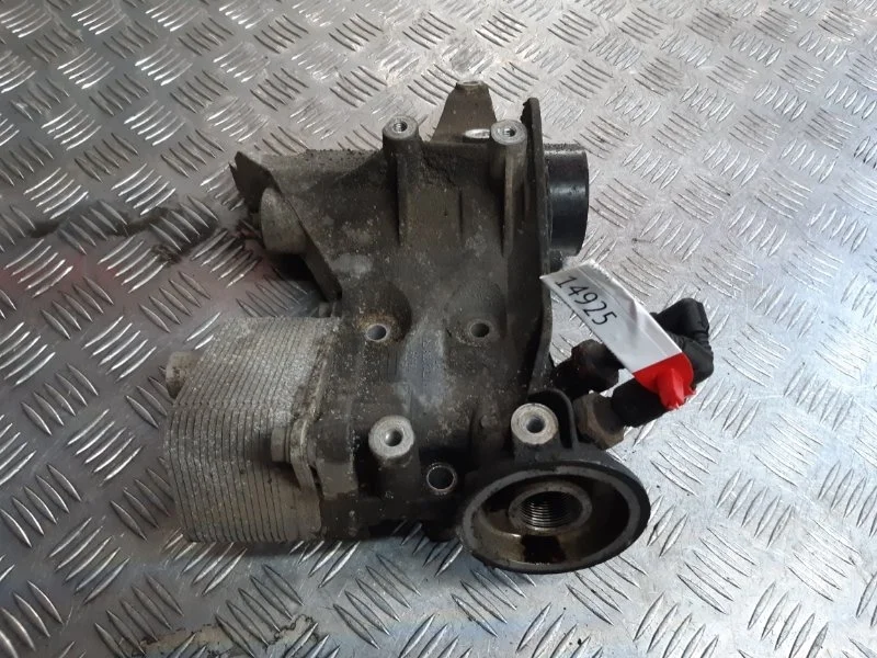 Кронштейн генератора Skoda Octavia