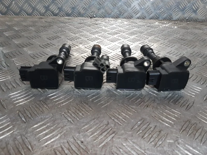 Катушка зажигания Mazda 3