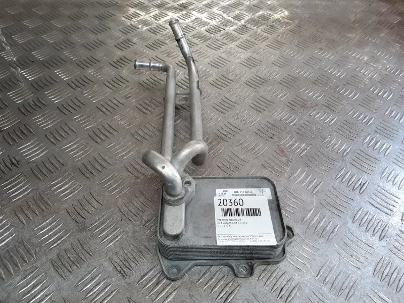 Радиатор масляный Volkswagen Golf 6