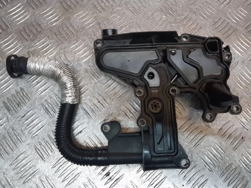 Маслоотделитель Volkswagen Passat B7