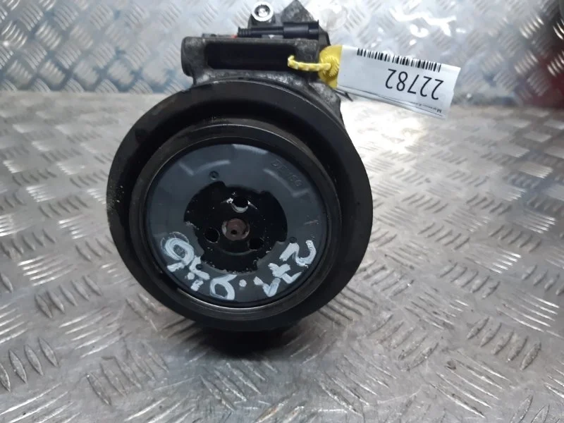Компрессор кондиционера Mercedes W203