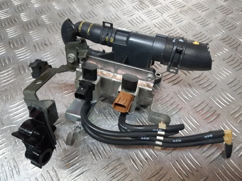 Фланец системы охлаждения Mazda 3