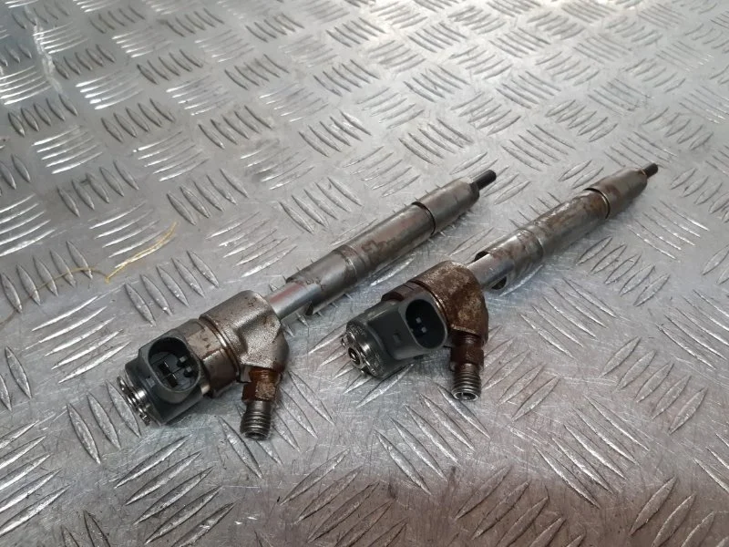 Форсунка топливная Mercedes W203