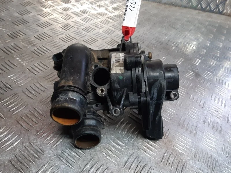 Водяной насос (помпа) Skoda Octavia