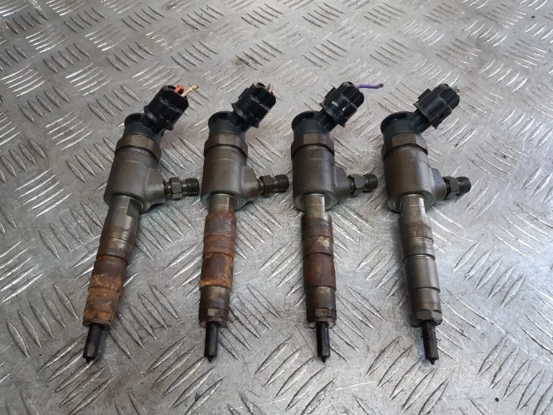 Форсунка топливная Peugeot 308