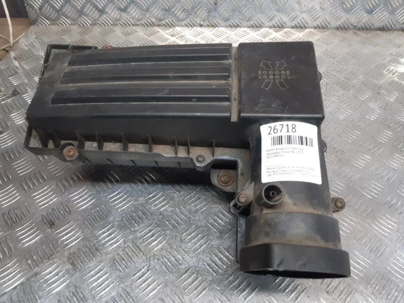 Корпус воздушного фильтра Volkswagen Passat B6