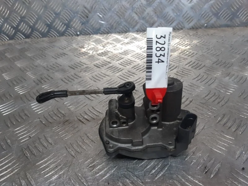 Регулятор впускного коллектора Audi Q5