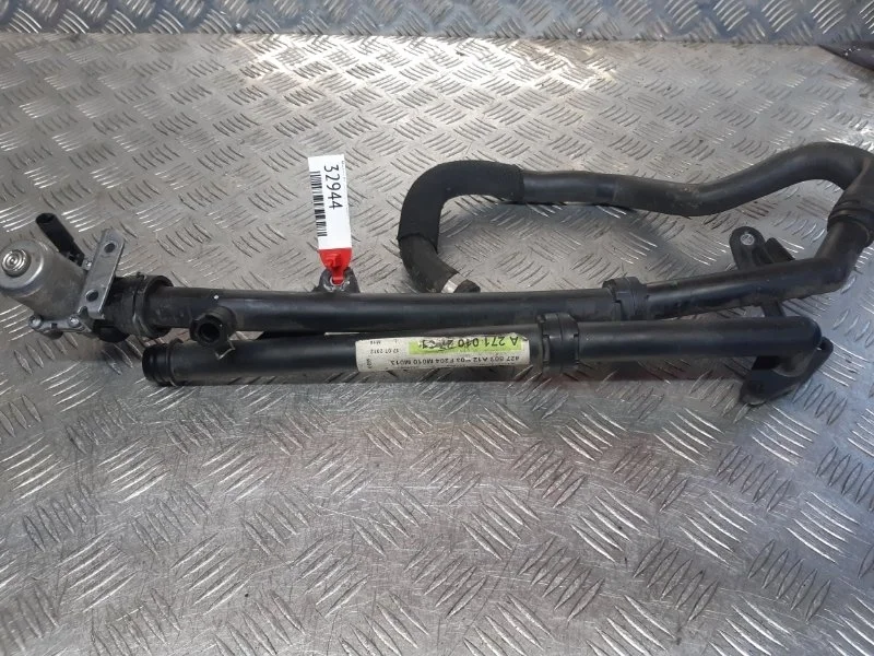 Трубка системы охлаждения Mercedes-Benz C200 W204