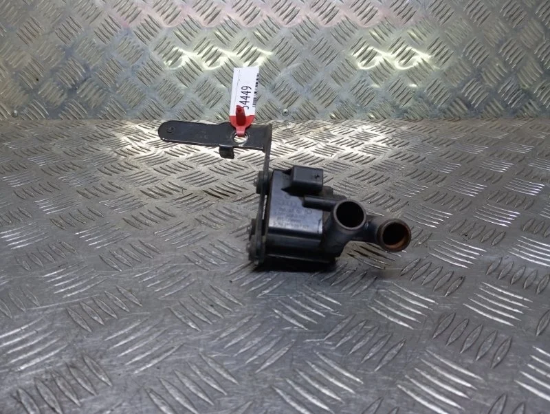 Насос водяной дополнительный ( помпа ), 12v Volkswagen Golf 6