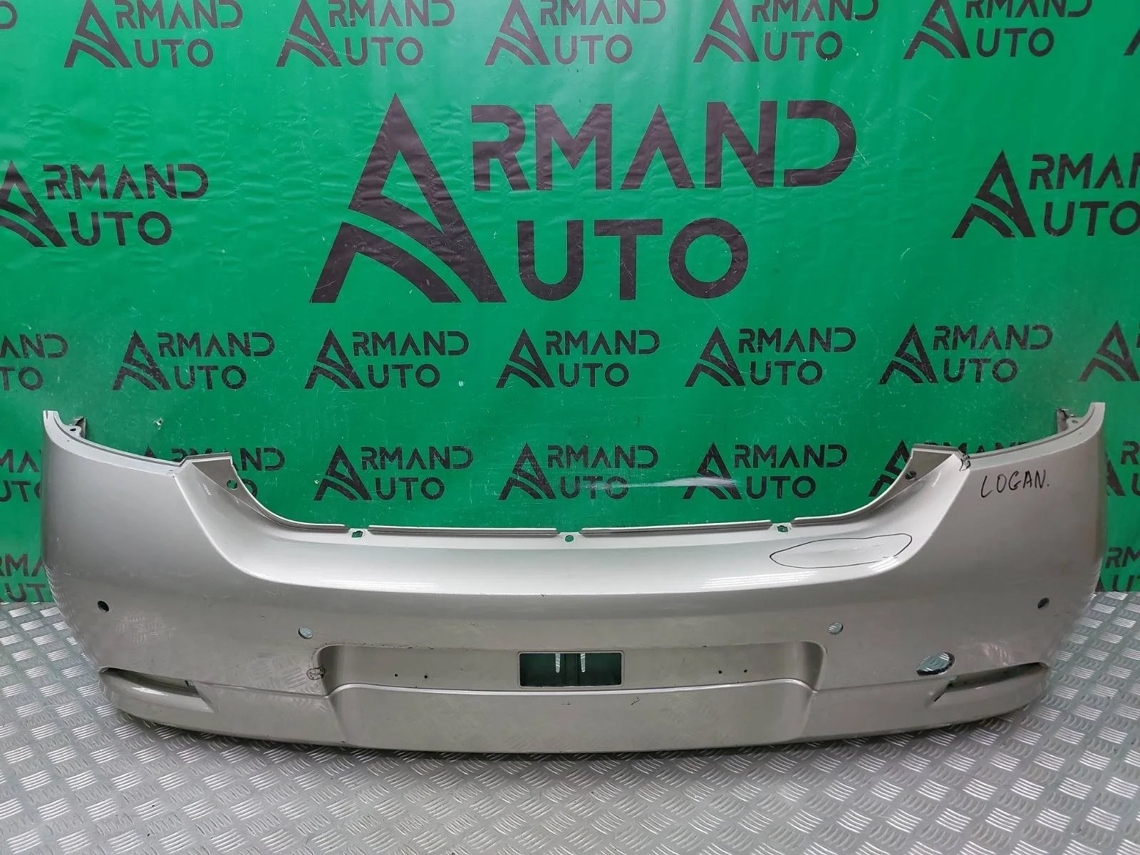 Бампер Renault Logan 2012-2022