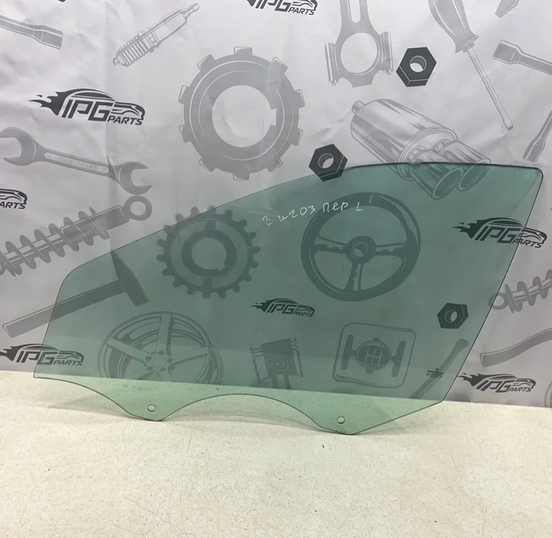 Стекло передней левой двери Mercedes-benz 2002 W203