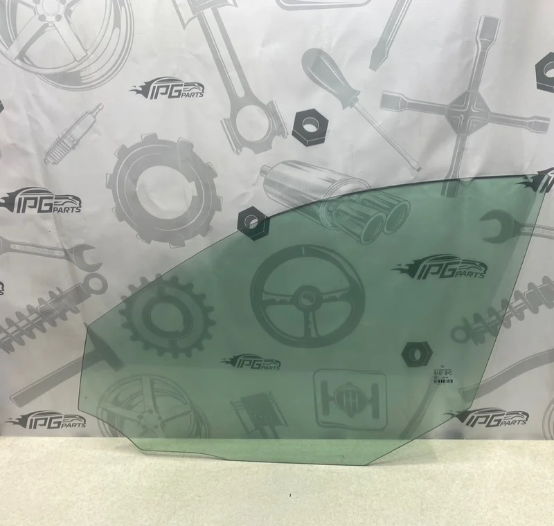 Стекло передней левой двери Mercedes-benz 2011 W212