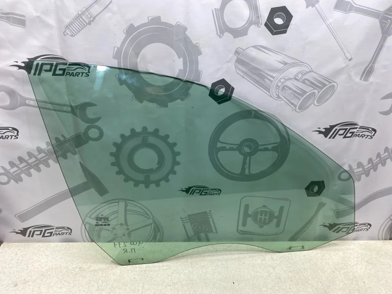 Стекло передней правой двери Mercedes-benz 2007 W211