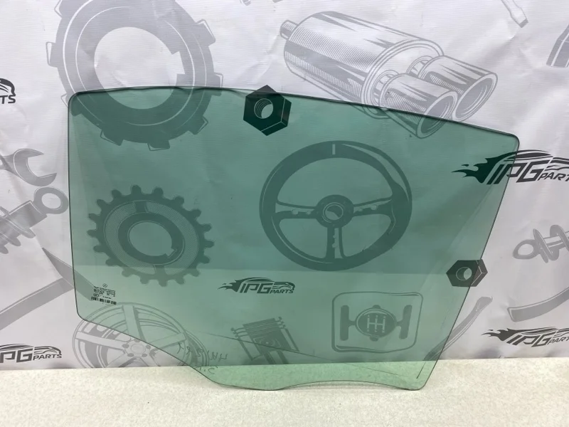 Стекло задней правой двери опускное Mercedes-benz 2007 W211