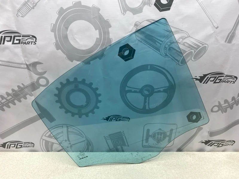 Стекло задней правой двери опускное Mercedes-benz 2006 W211