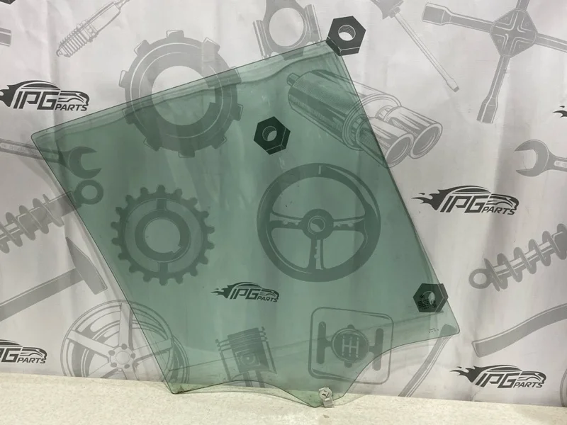 Стекло задней левой двери опускное BMW X5 2004 E53