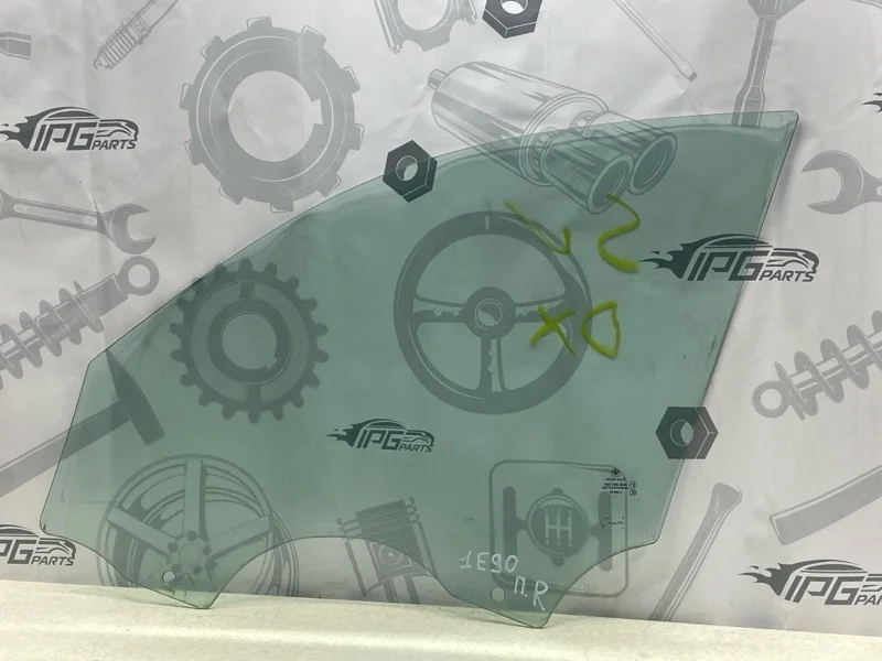 Стекло передней правой двери BMW 3 2005 E90