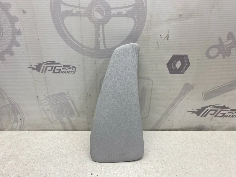 Подушка безопасности левого сиденья Mercedes-benz 2013 W212