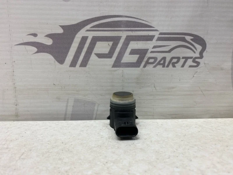 Датчик парктроника боковой Mercedes-benz 2013 W212