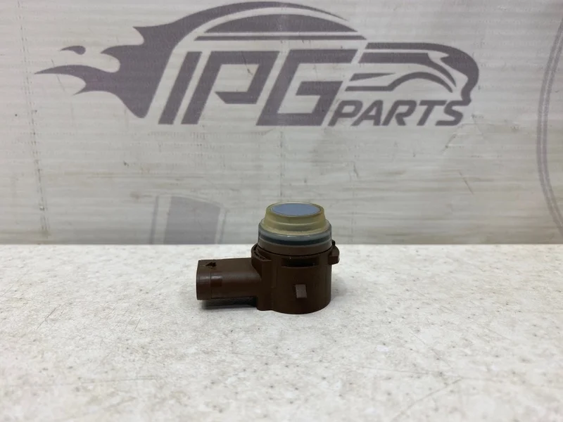 Датчик парктроника боковой Mercedes-benz 2013 W212