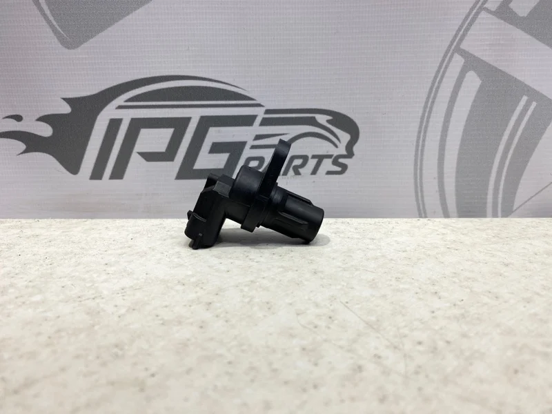 Датчик распредвала Mercedes-benz W212