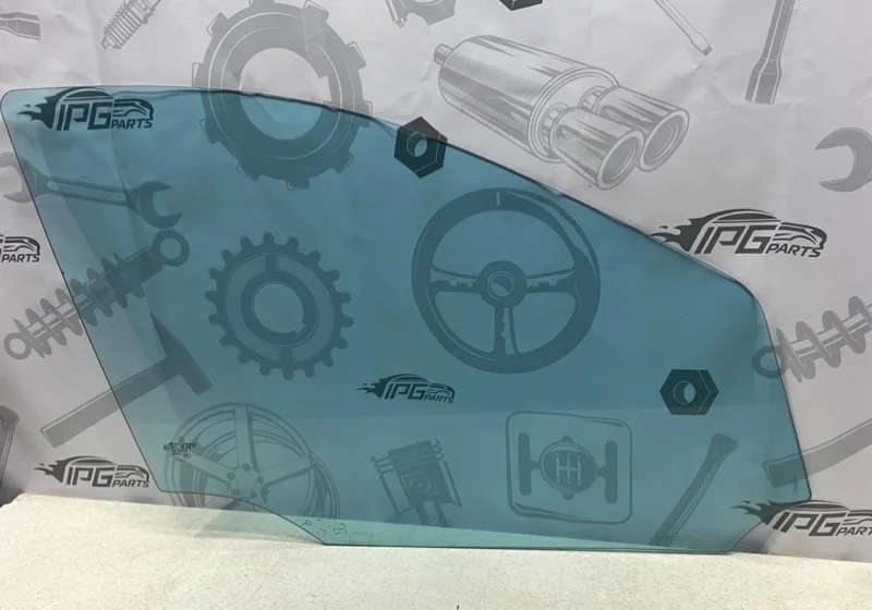 Стекло передней правой двери Mercedes-benz ML W164