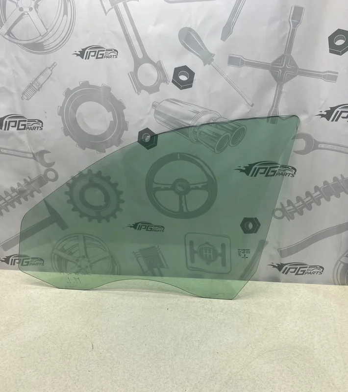 Стекло передней левой двери Mercedes-benz 2008 W211